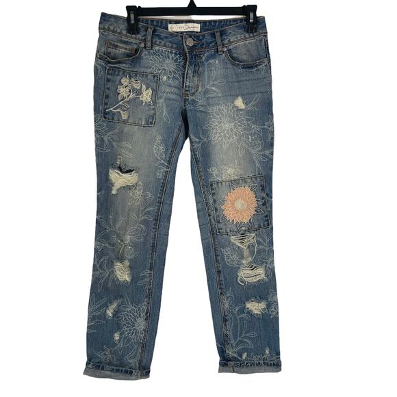 Est. 1946 Denim Size 2 Boho Festial Floral Patch Distressed Jeans - Picture 1 of 11